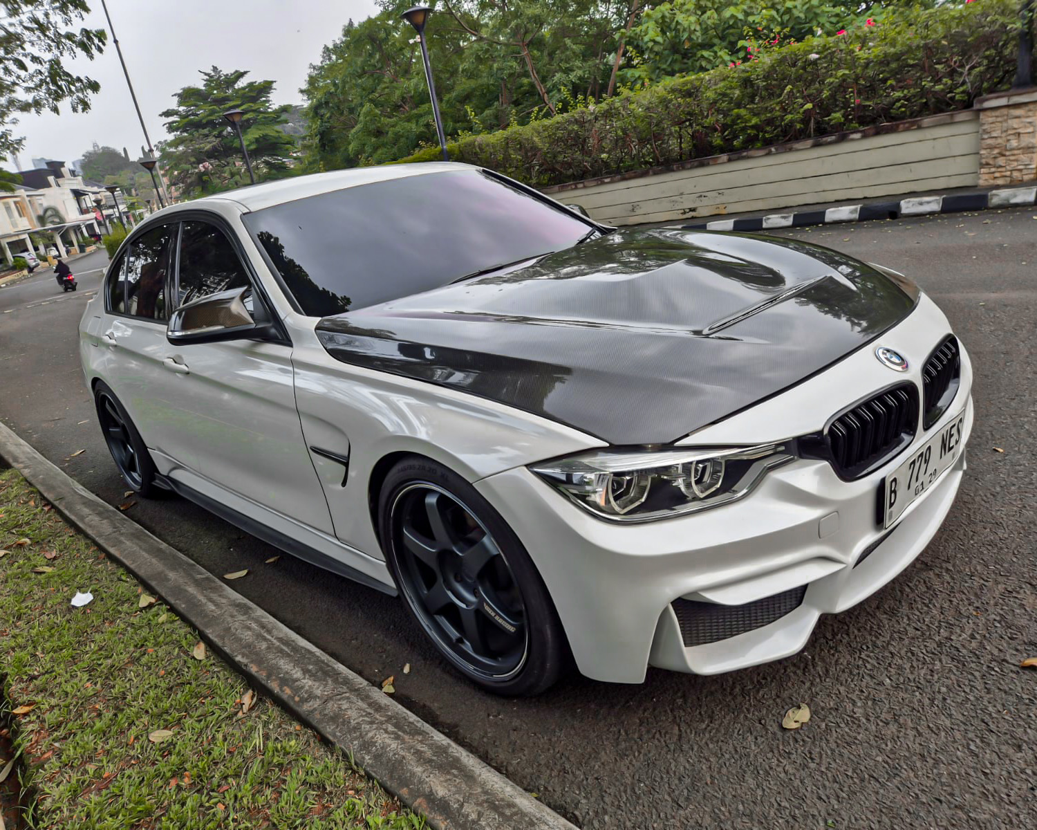 BMW 320d F30 2016