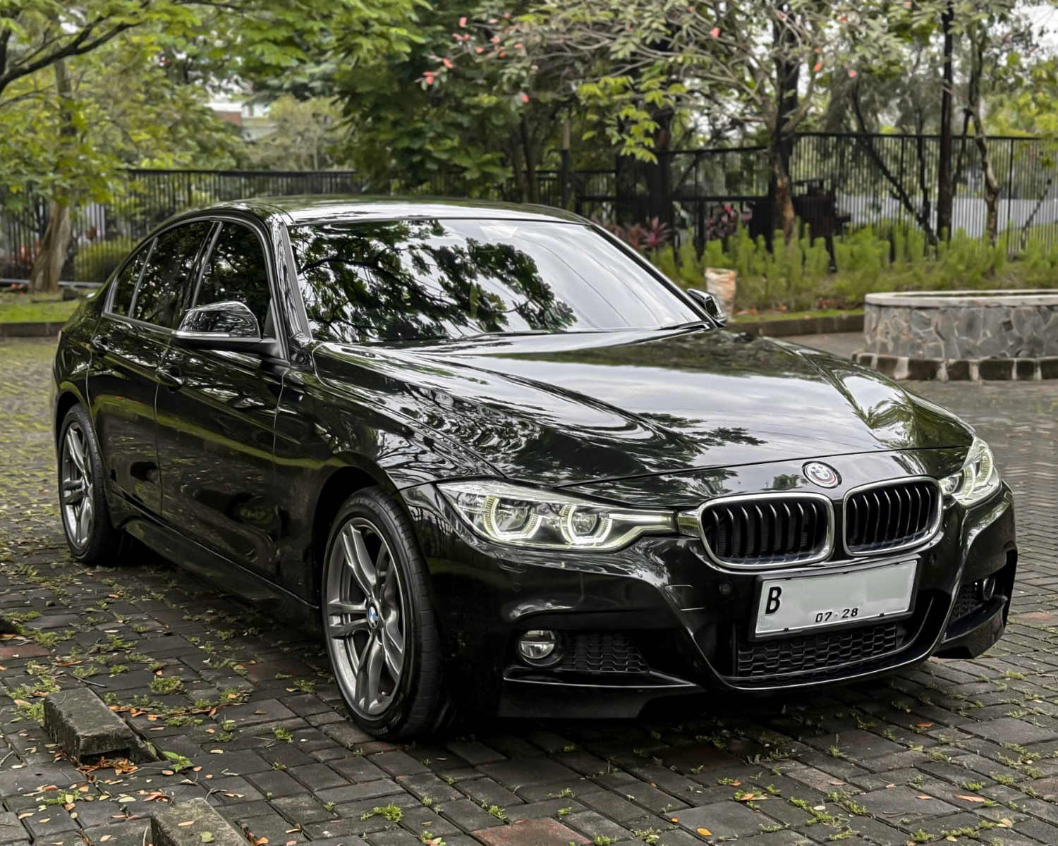 BMW 320i F30 M Sport Package 2018