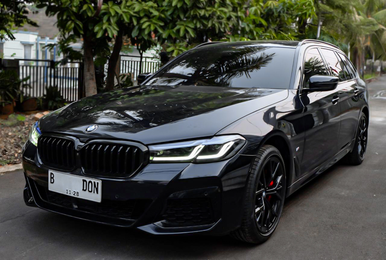BMW 530i Touring M Sport 2023