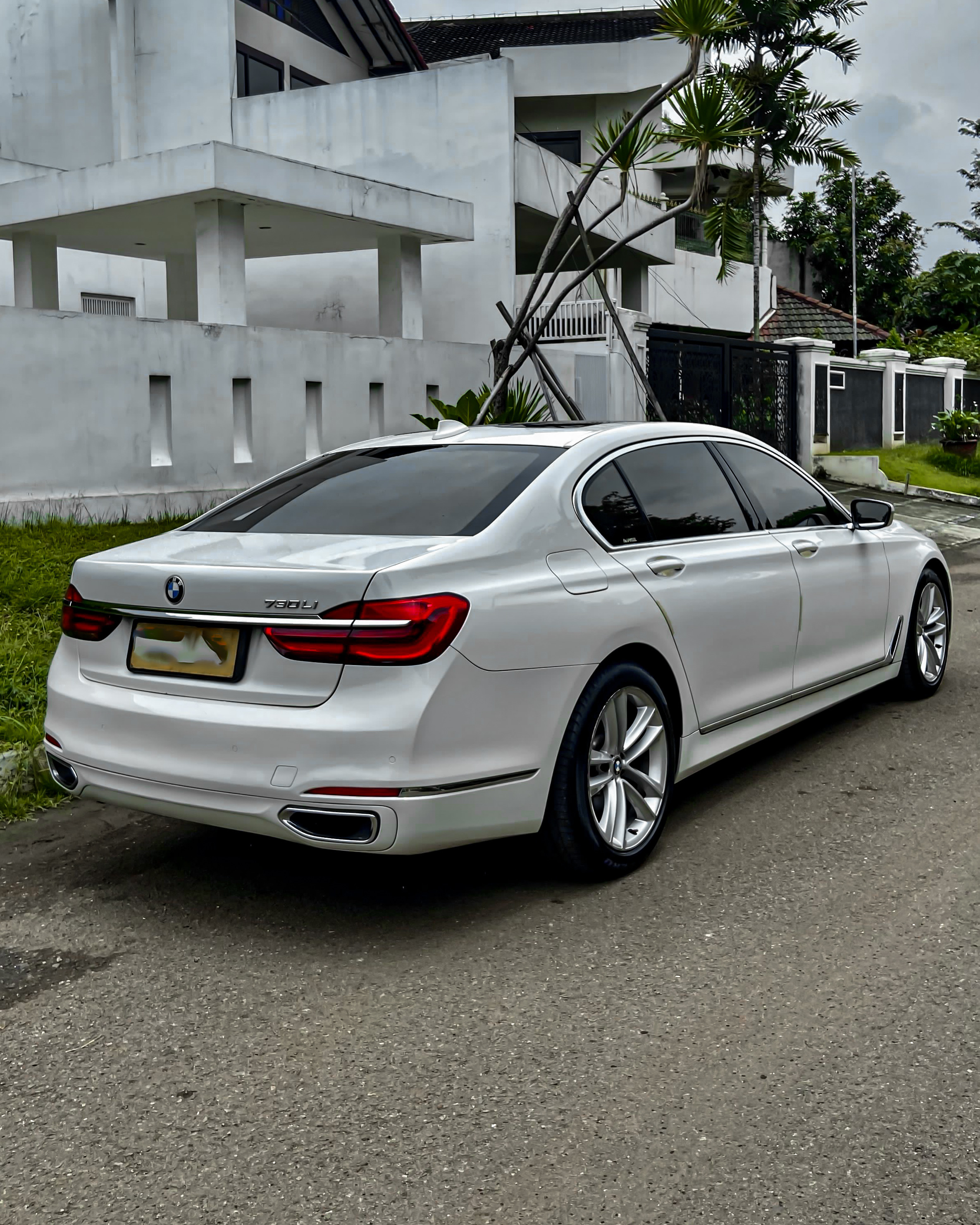 BMW 730Li 2017