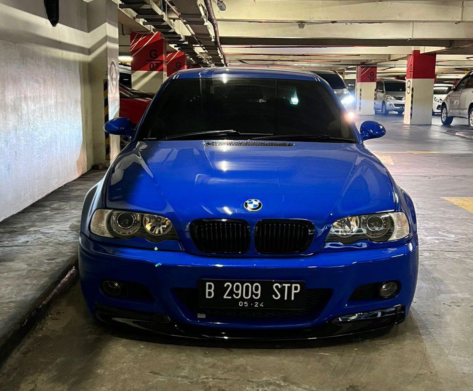 BMW 325i E46 2003