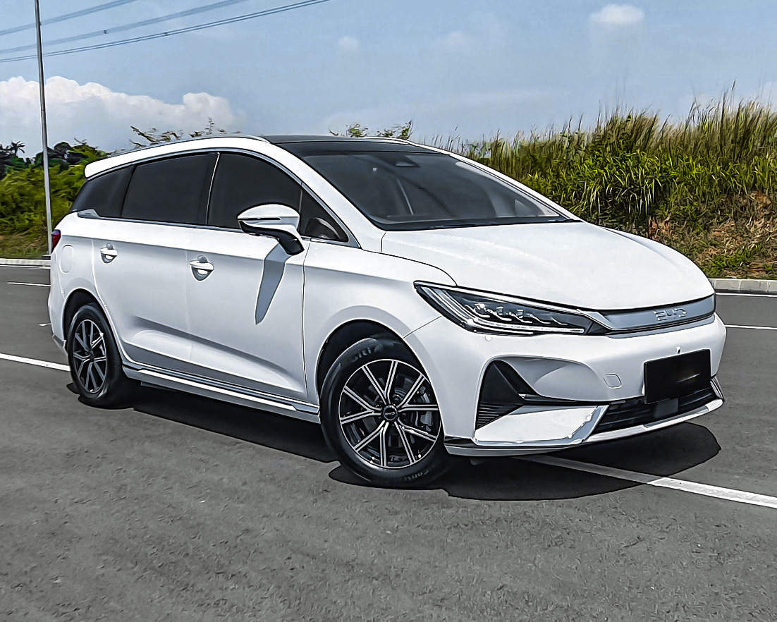 BYD M6 Superior Ev 2024
