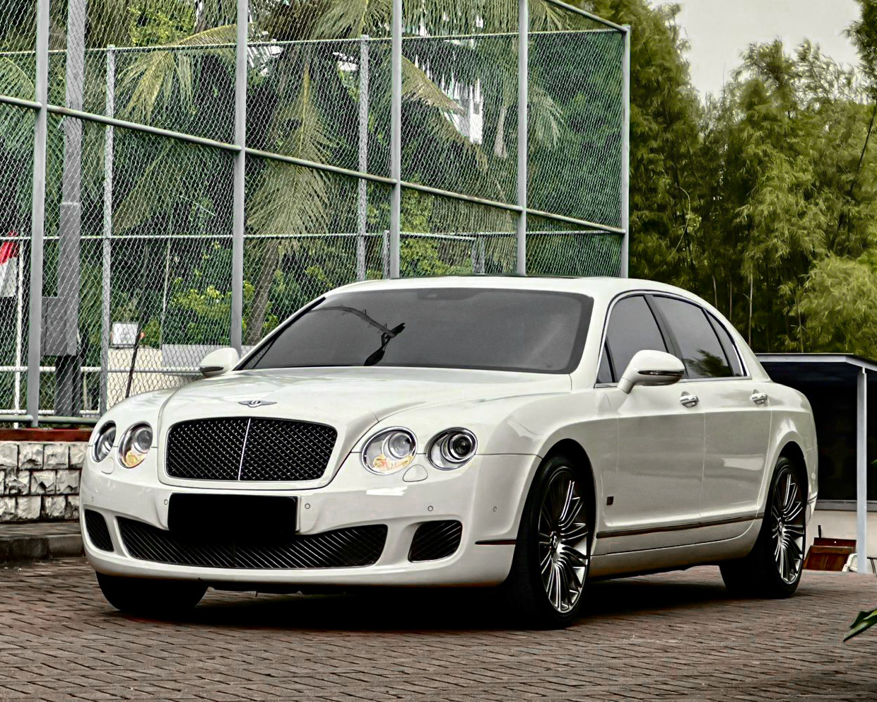 Bentley Continental Flying Spur 4-Doors 6.0L W12 2012