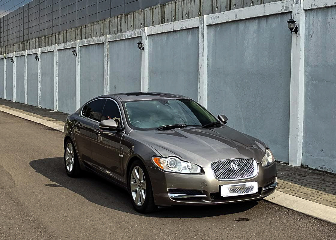 Jaguar XF 3.0 V6 2011