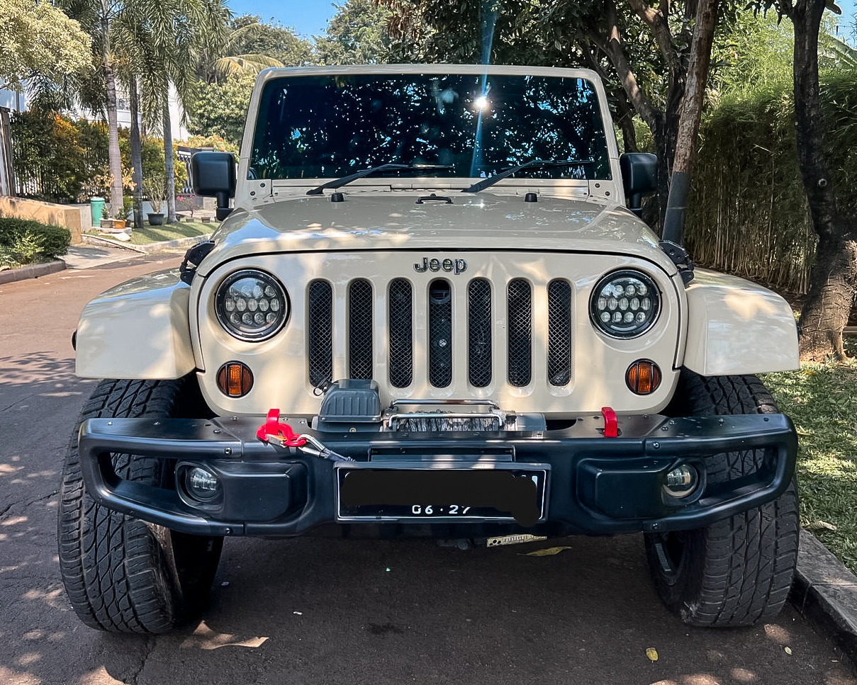 Jeep Wrangler Rubicon JK 4 Door Sahara 3.8 2011