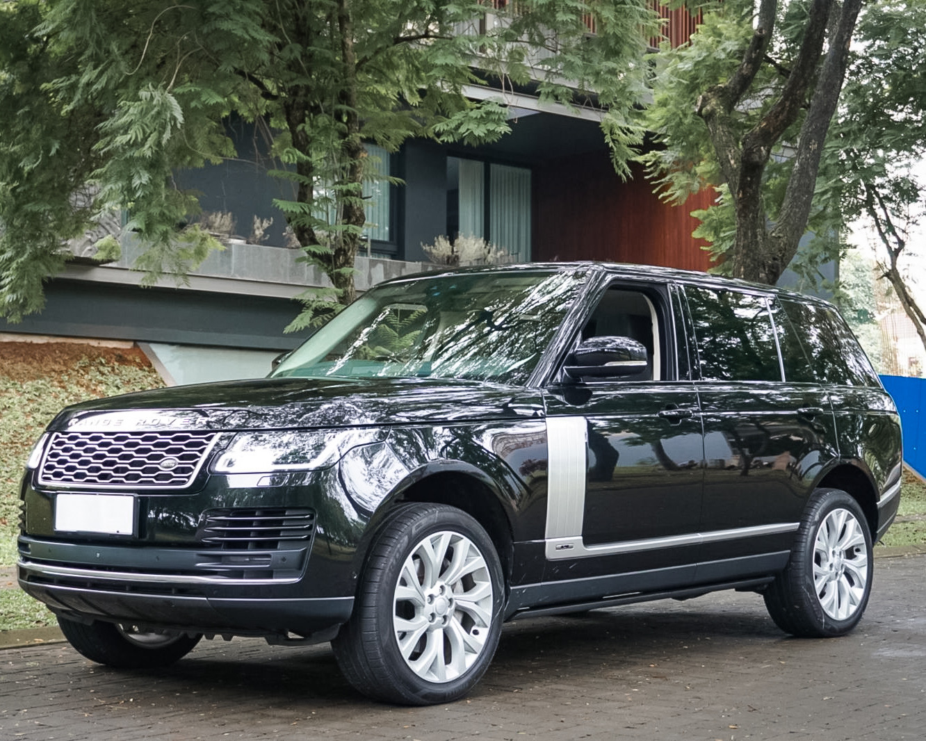 Range Rover Vogue LWB Autobiography V6 3.0 2019