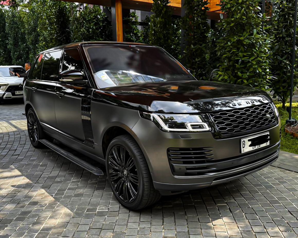 Range Rover Vogue LWB Autobiography 2020