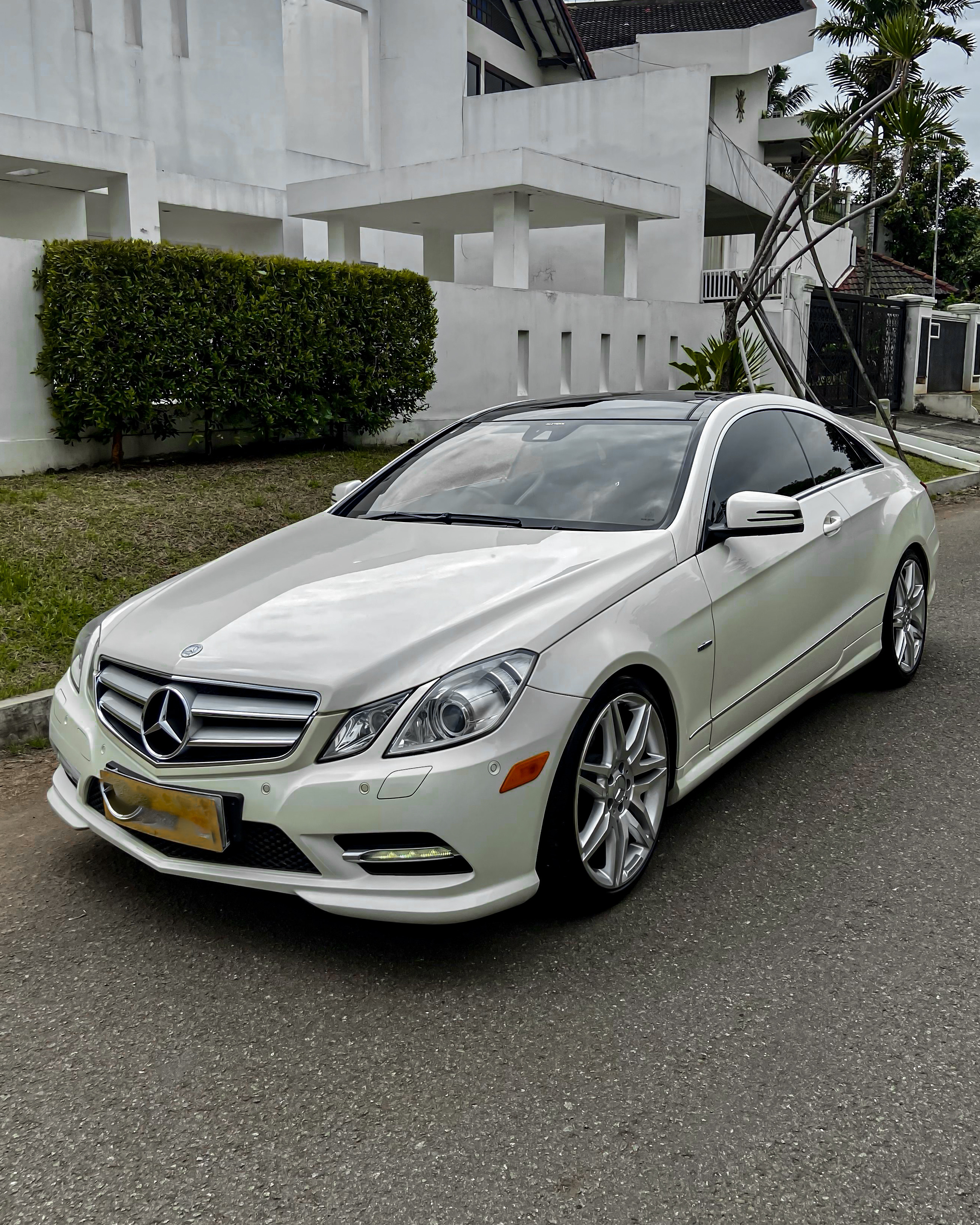Mercedes Benz E250 Coupe AMG Last Edition 2012