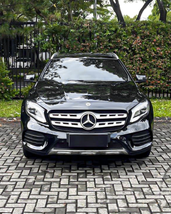 Mercedes Benz GLA200 AMG 2019