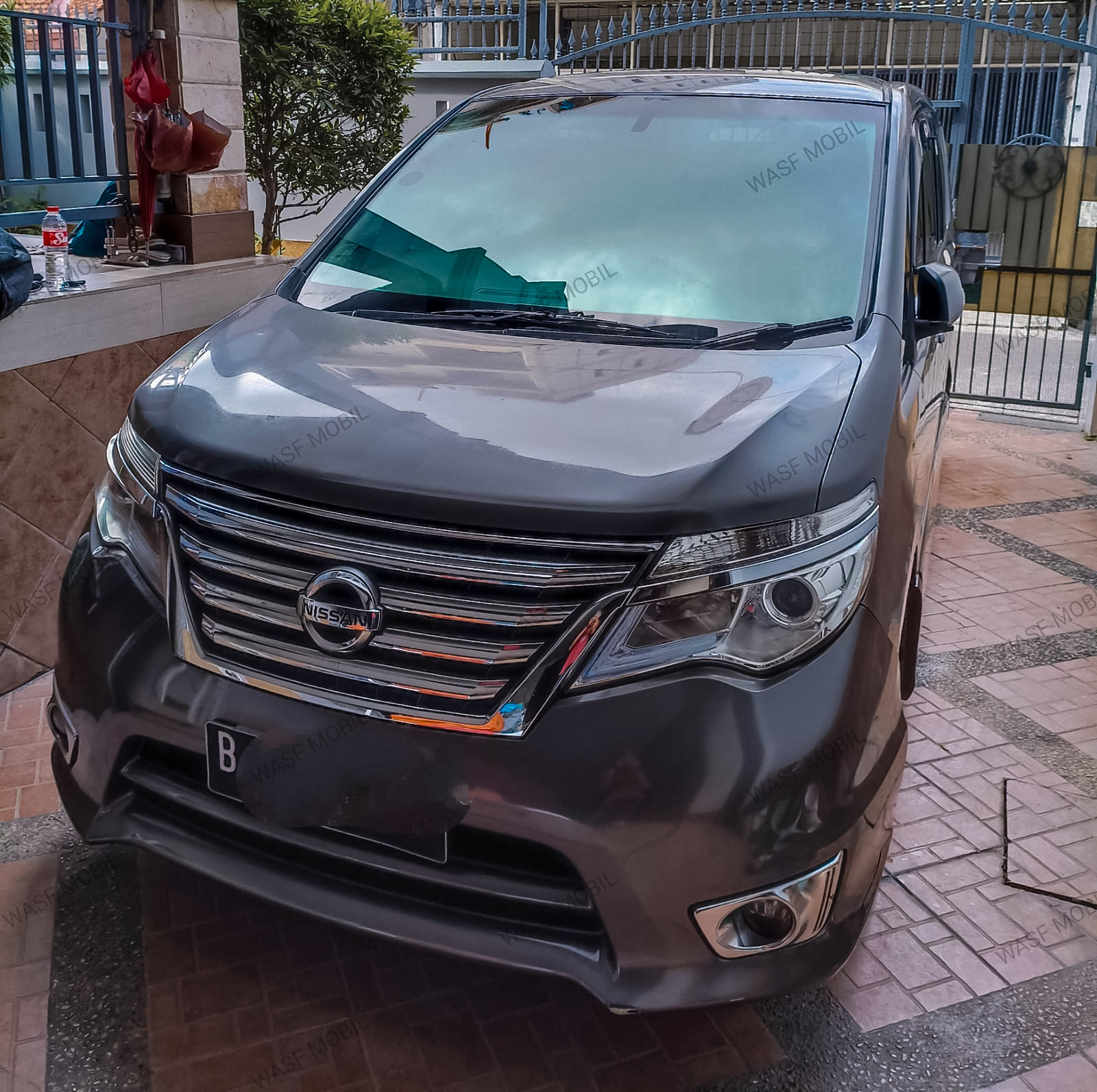 Nissan Serena Hws 2016