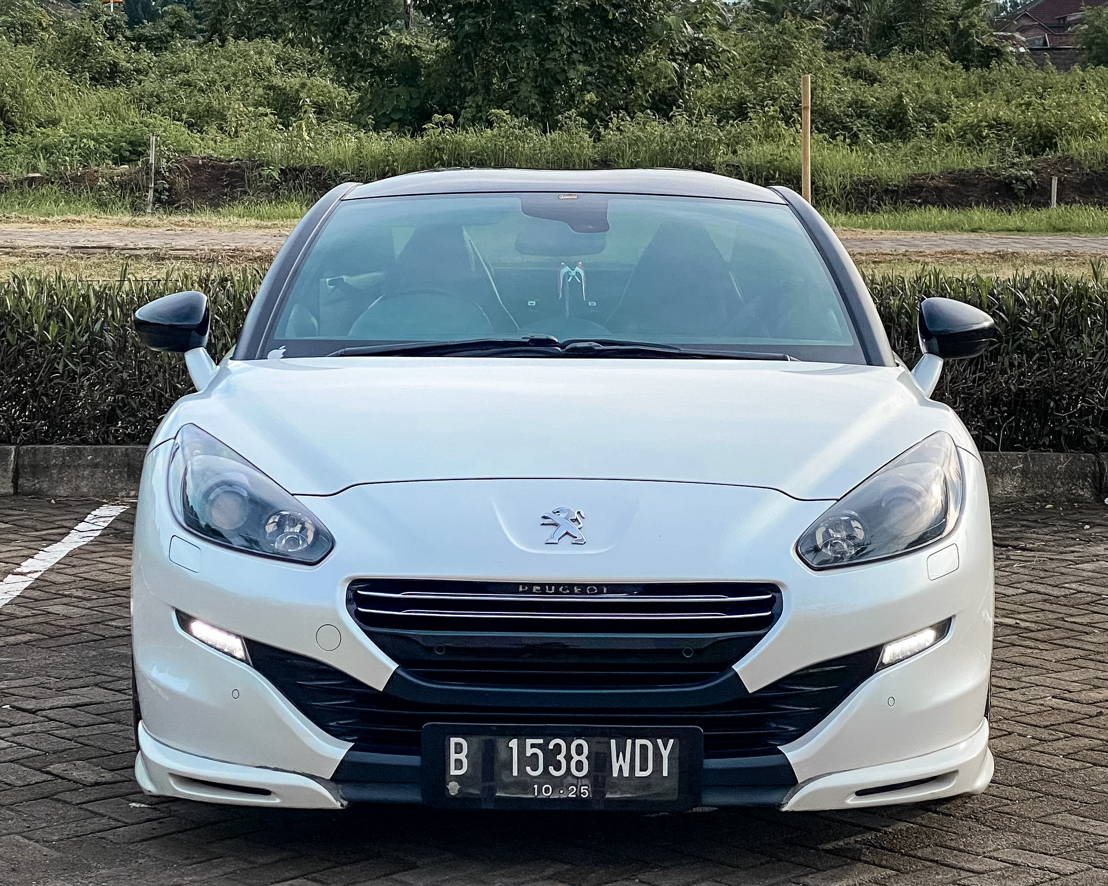 Peugeot RCZ 2013