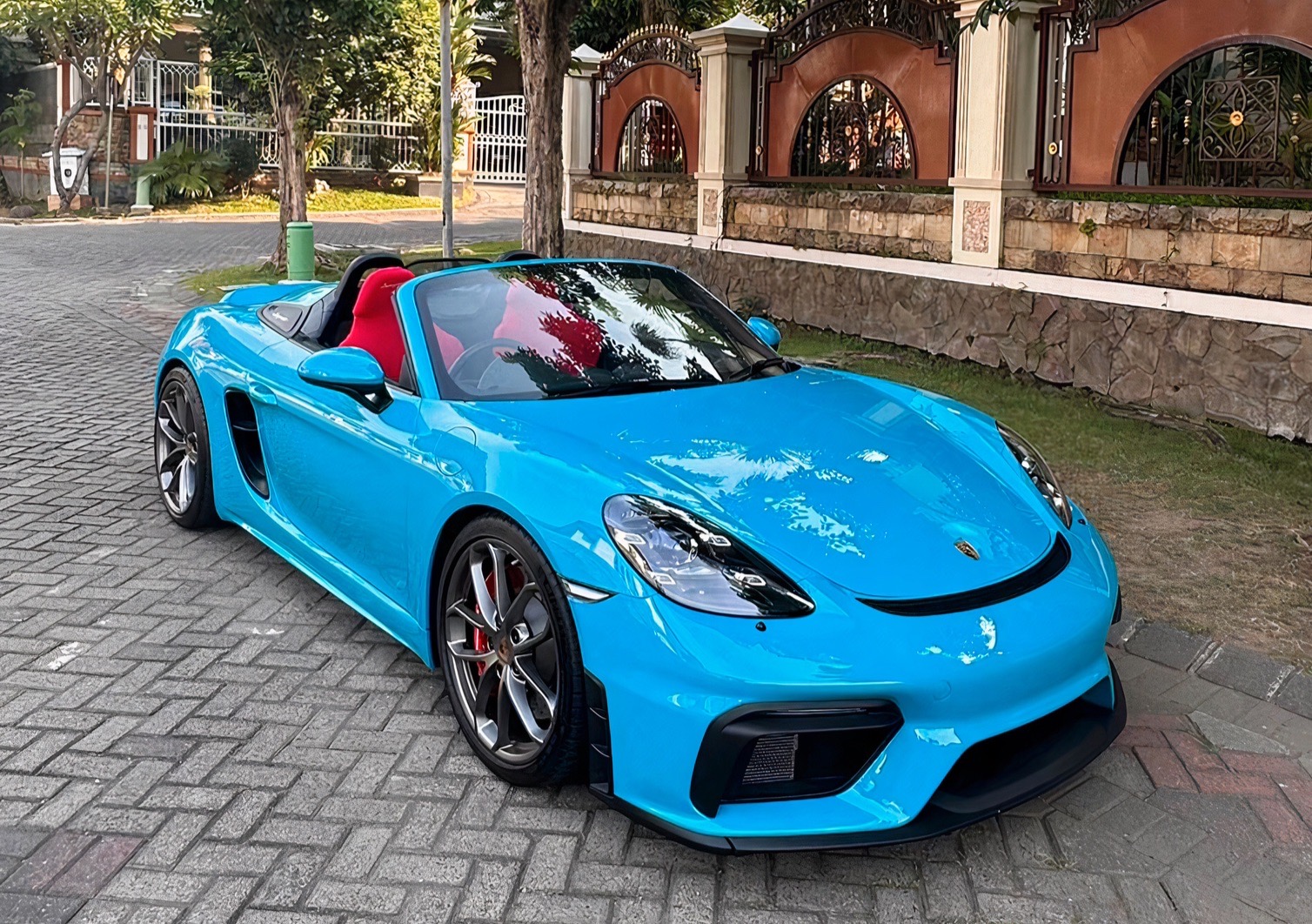 Porsche 718 Spyder MT 2022