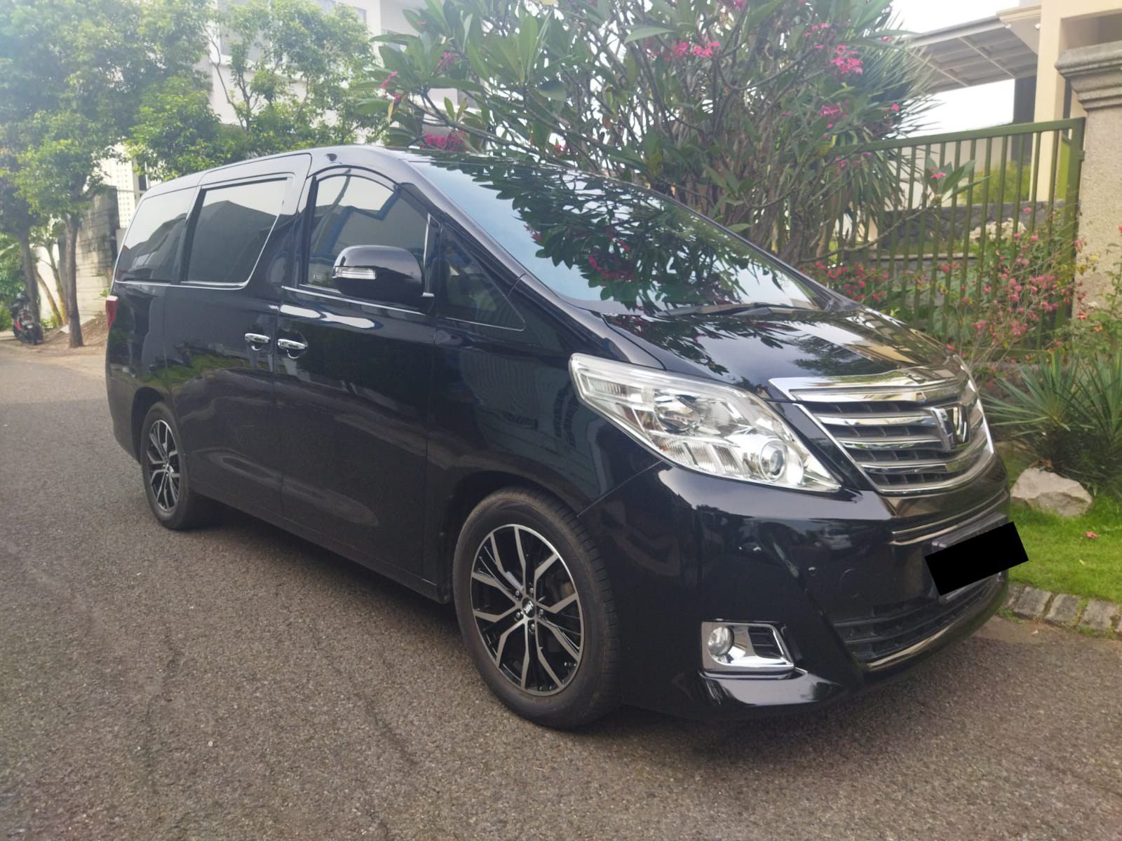 Toyota Alphard G ATPM 2012