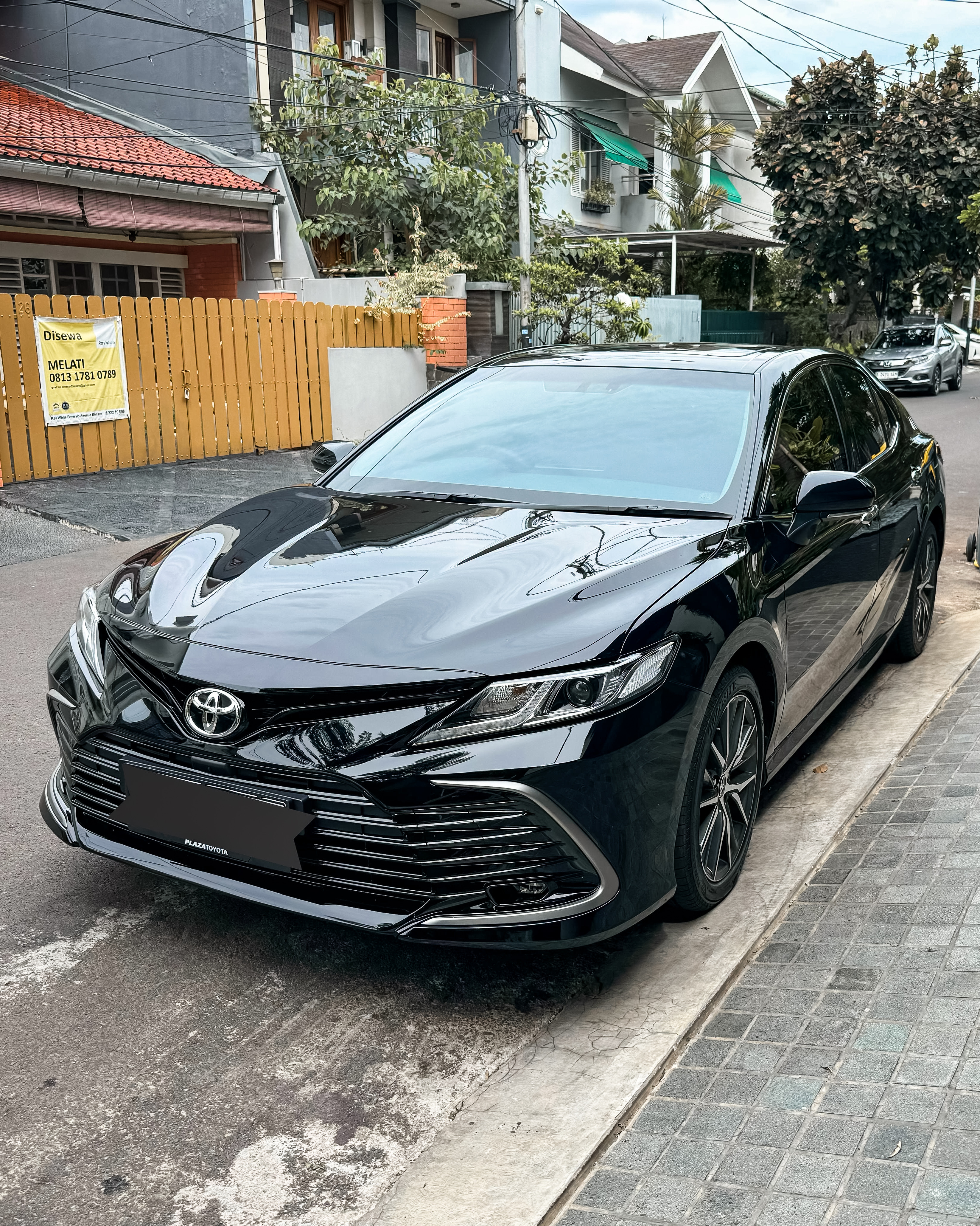 Toyota Camry 2.5 V At 2024
