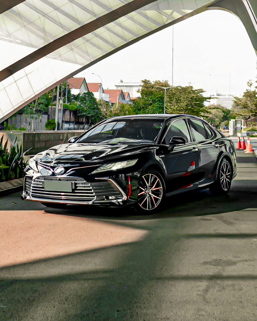 Toyota Camry Hybrid 50th Anniversary 2022