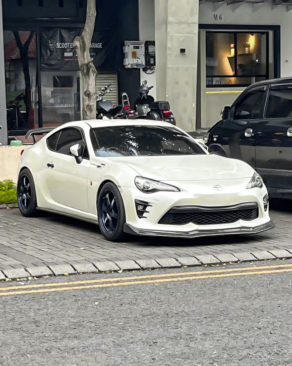 Toyota FT86 M/T 2016