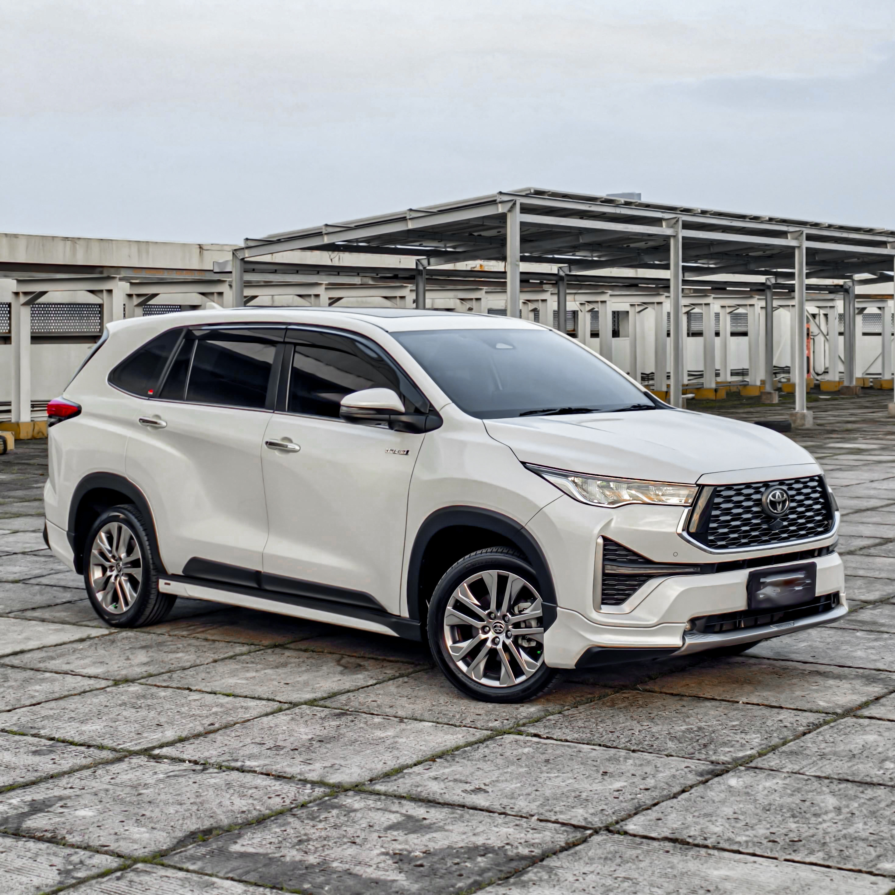 Toyota Kijang Innova Zenix 2024