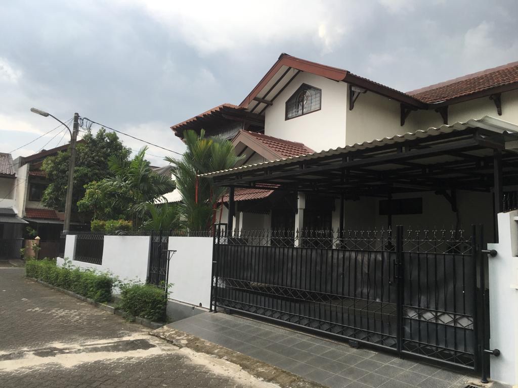 Rumah Hook Strategis Sektor 3 Bintaro Jaya Tangerang