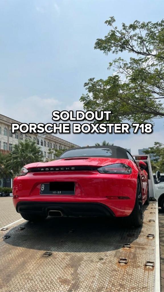 SOLD Porsche Boxster 718 