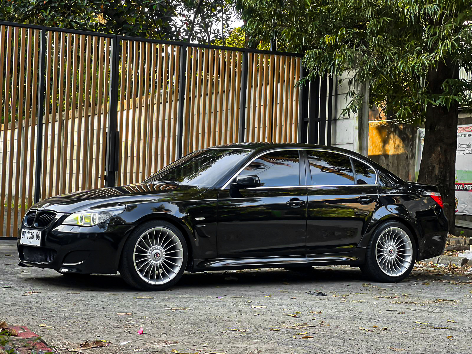 BMW 523i LCI E60 A/T 2008