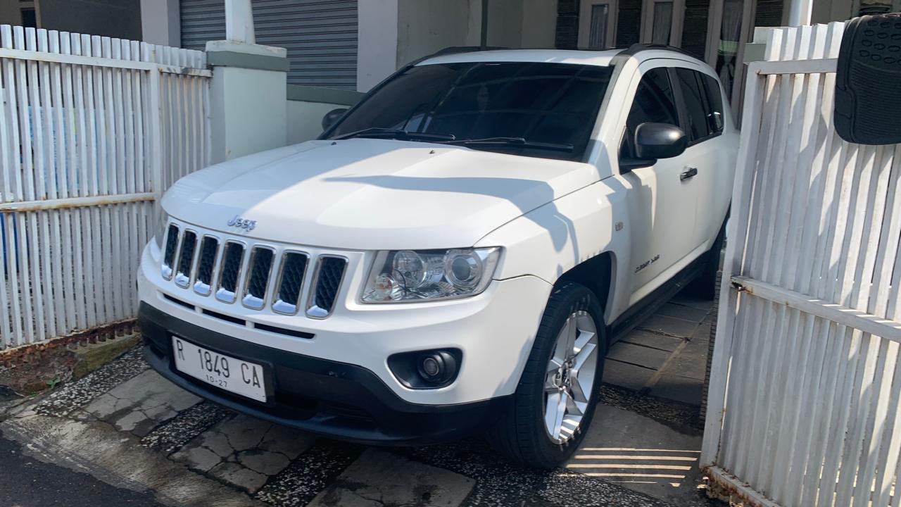 Jeep Compass 2.4 L Limited 4x4 2013