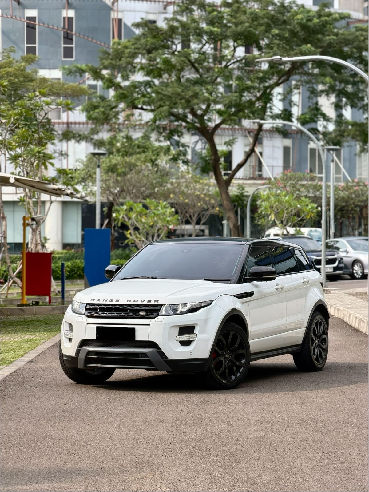 Range Rover Evoque 2.0l Supercharged Dynamic Luxury Si4 2013