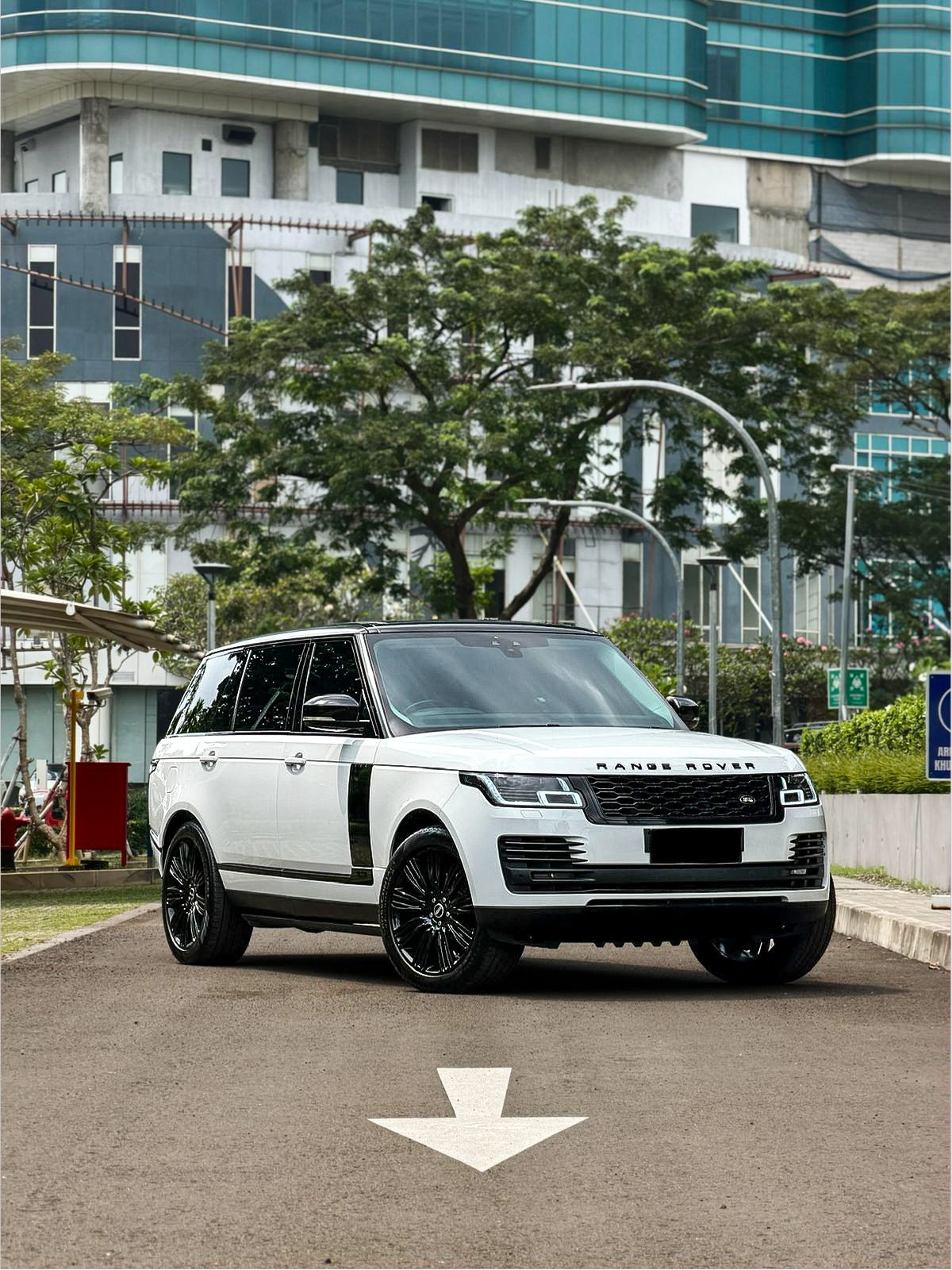 Range Rover Vogue Facelift 3.0 Supercharged ATPM LWB (LONG WHEEL BASE) 2018