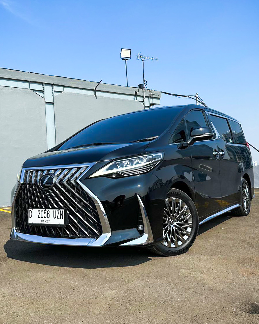 Lexus LM350 7Seater 3.5 6 Cylinders 2021
