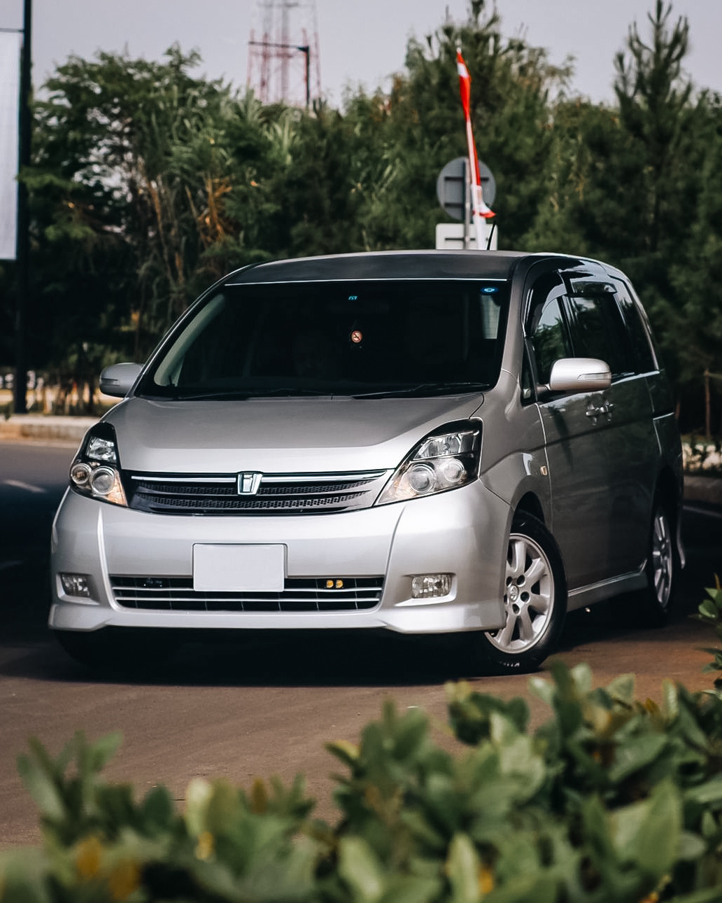 Toyota Isis Platana2.0 1AZ-FSE CVT 2006