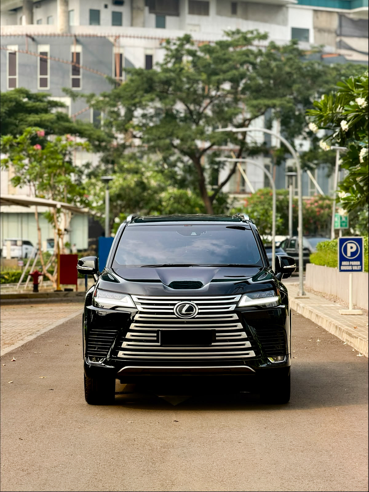 Lexus LX600 VIP 4 Seater 2024
