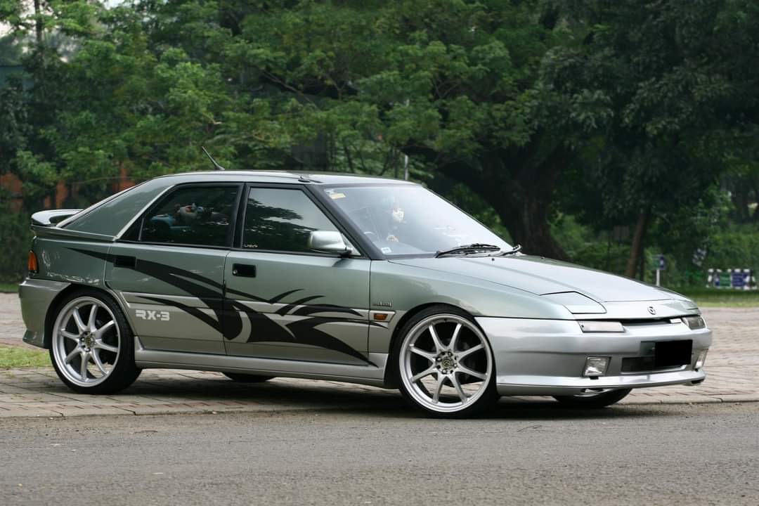 Mazda Astina RX3 1995