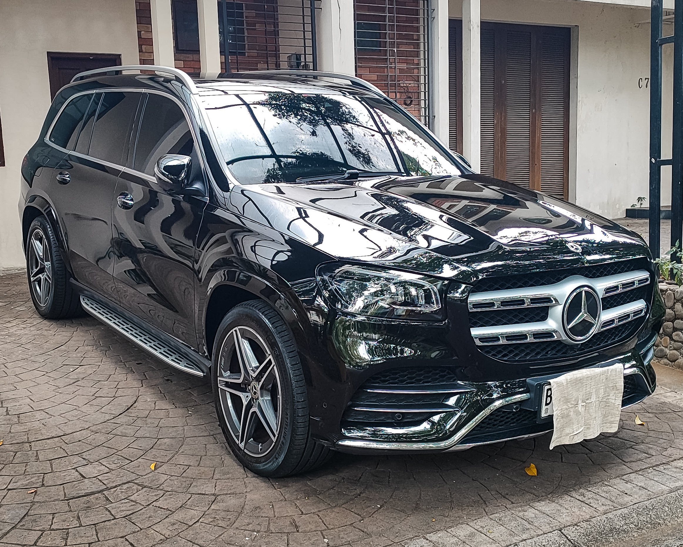 Mercedes Benz GLS450 2023