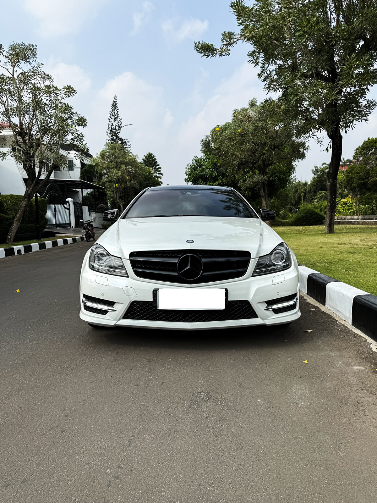 Mercedes Benz C250 Coupé AMG 2012