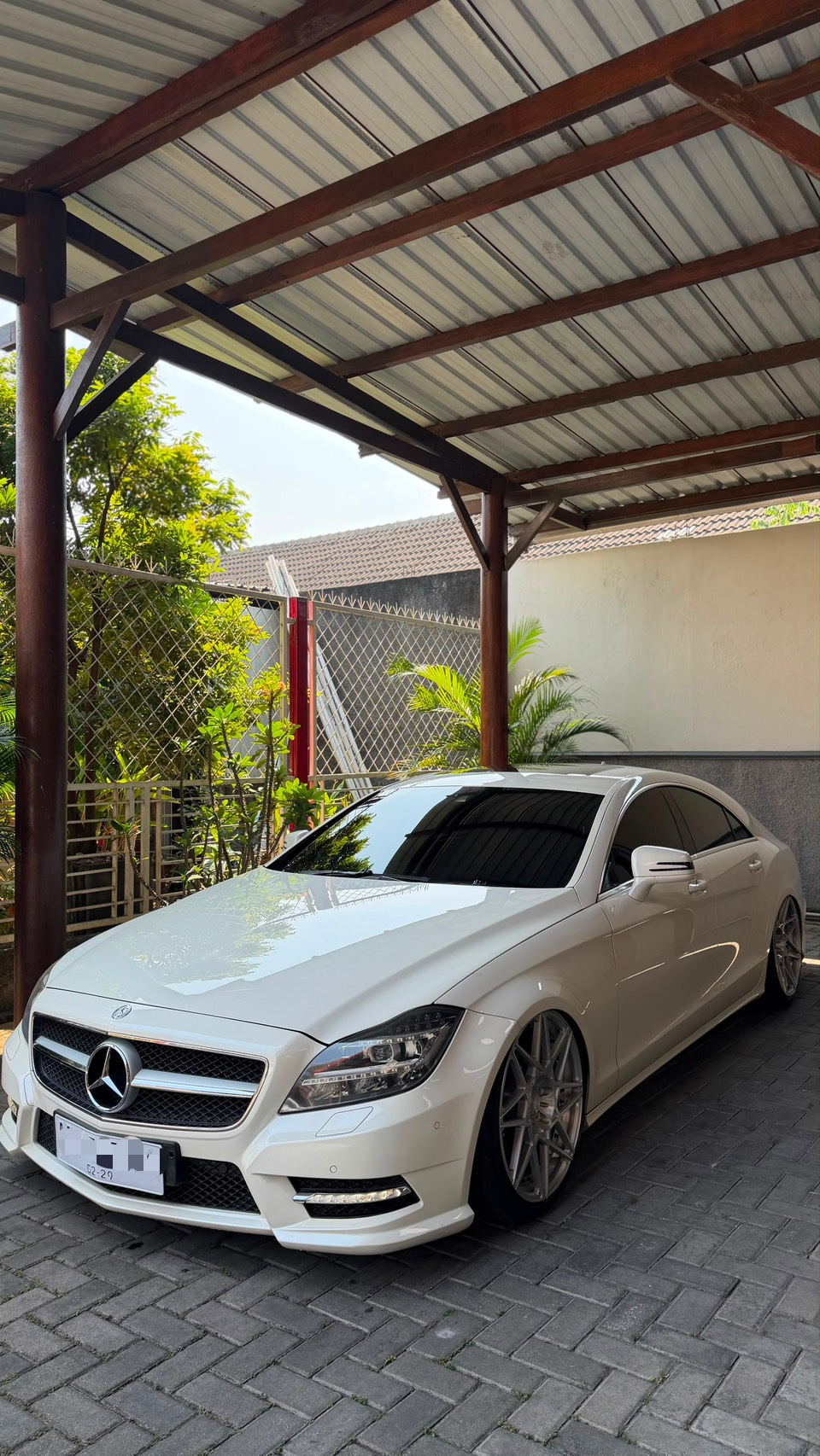 Mercedes Benz CLS350 2012