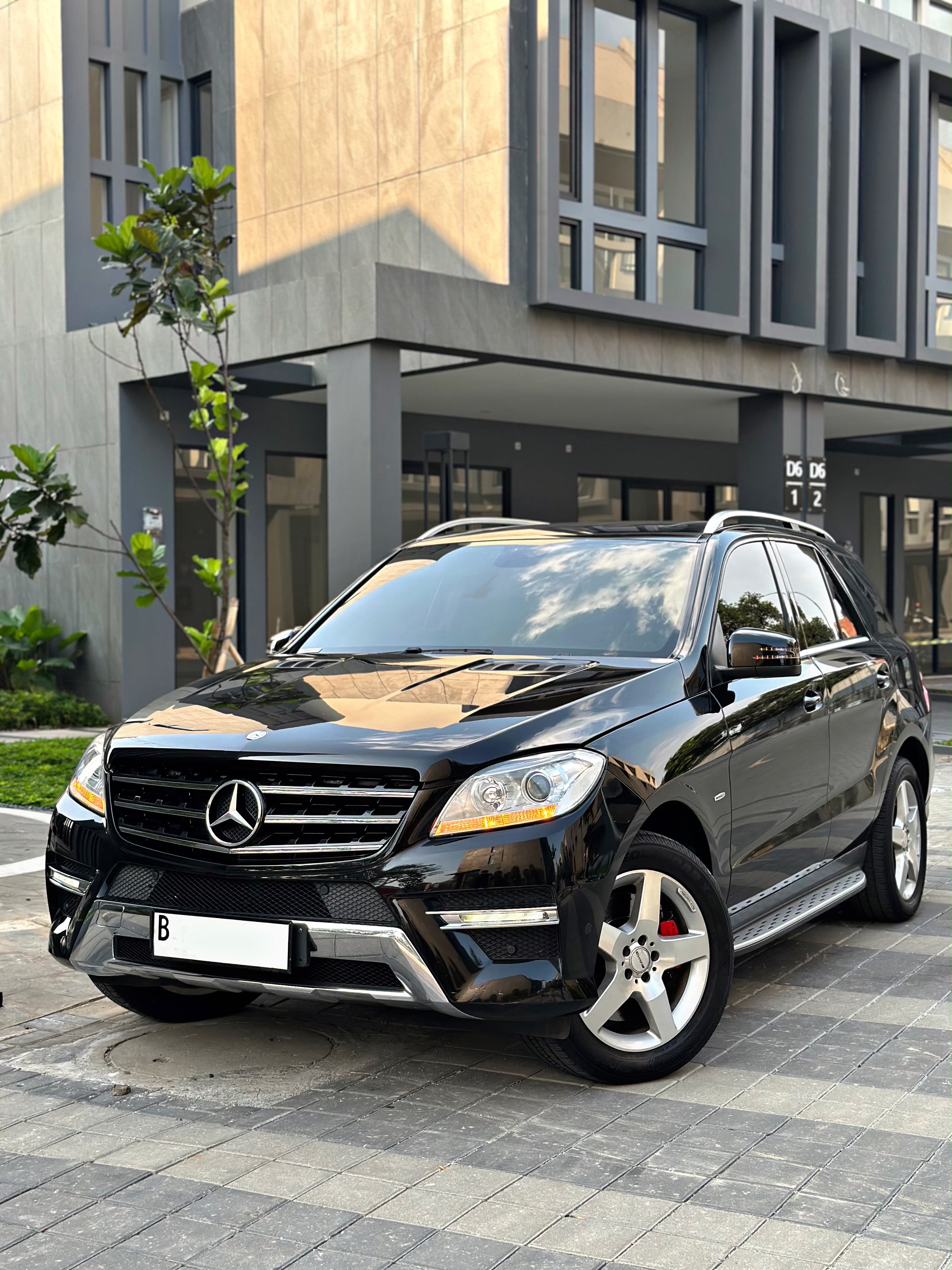 Mercedes Benz ML350 SUNROOF 4Matic 3.5L V6 Engine 2012⁣⁣