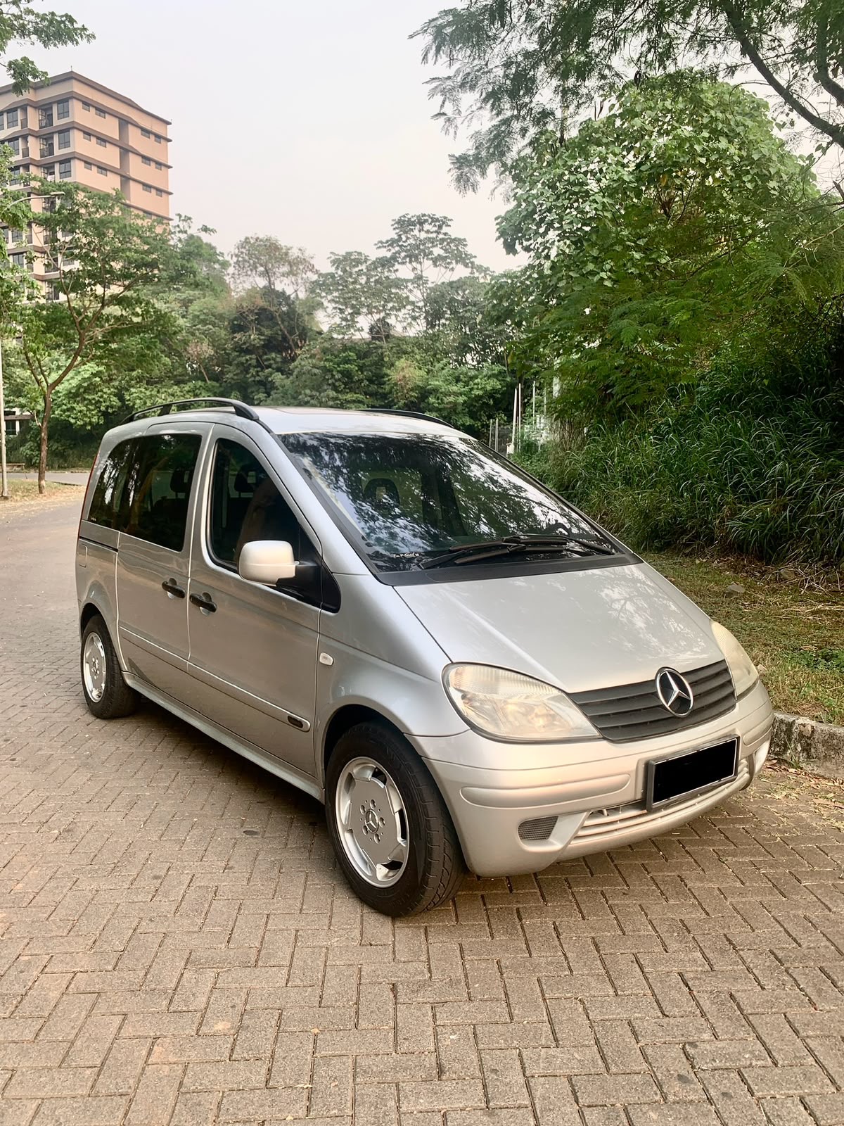 Mercedes Benz Vaneo 1.9 AT Ambiente (CBU) Rare 2003