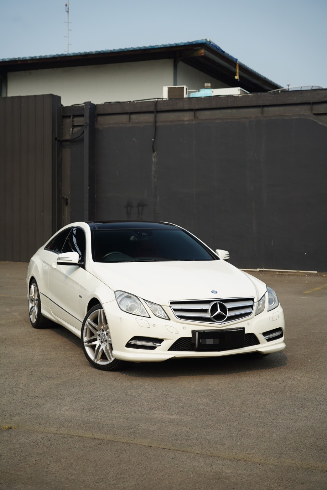 Mercedes-Benz E 250 Coupe (C207) 2013