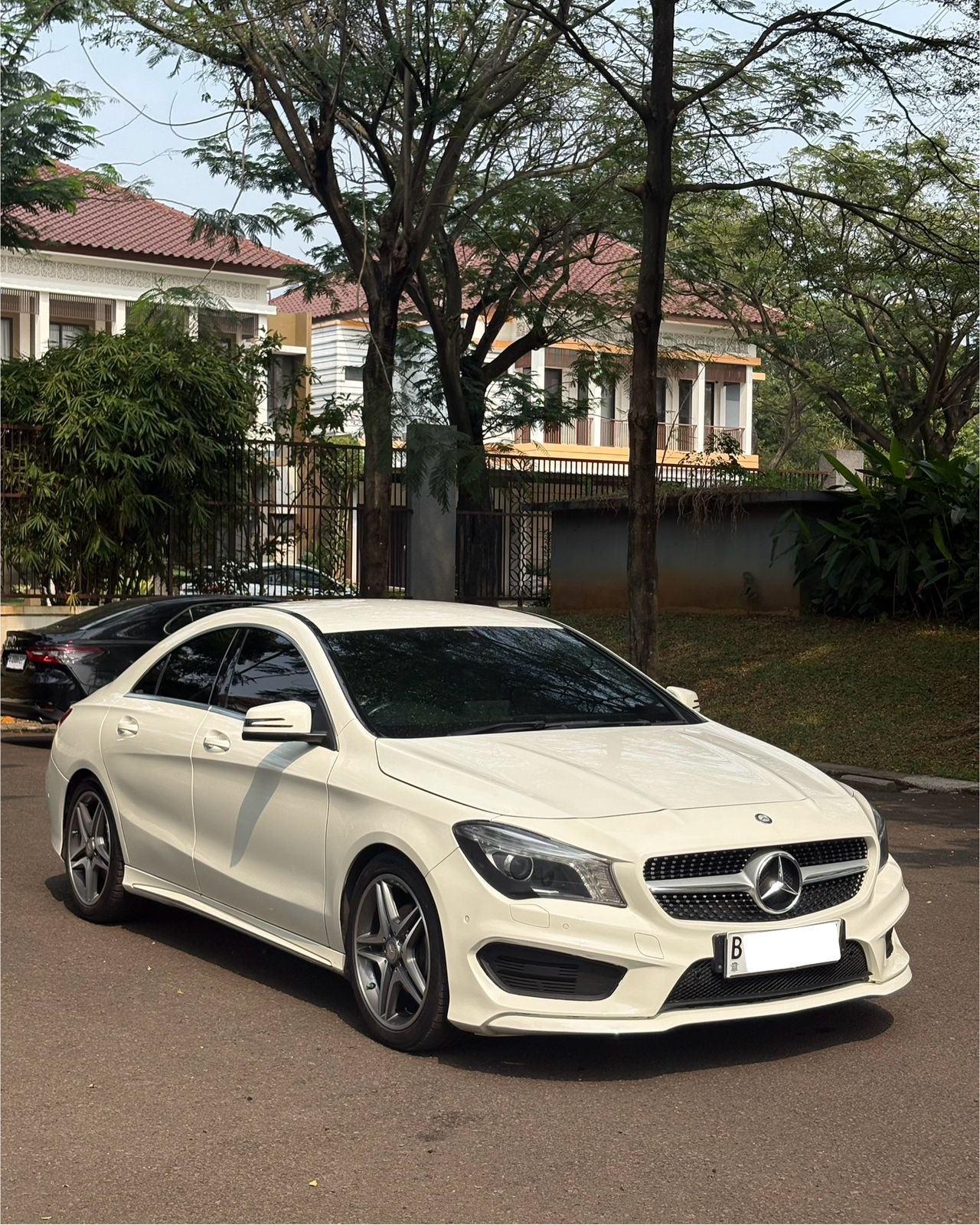 Mercedes Benz CLA 200 AMG 2015