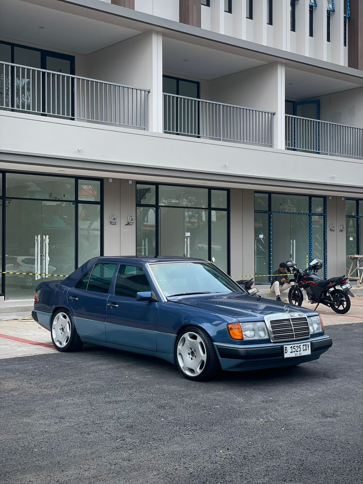 Mercedes Benz W124 320E Automatic 1992