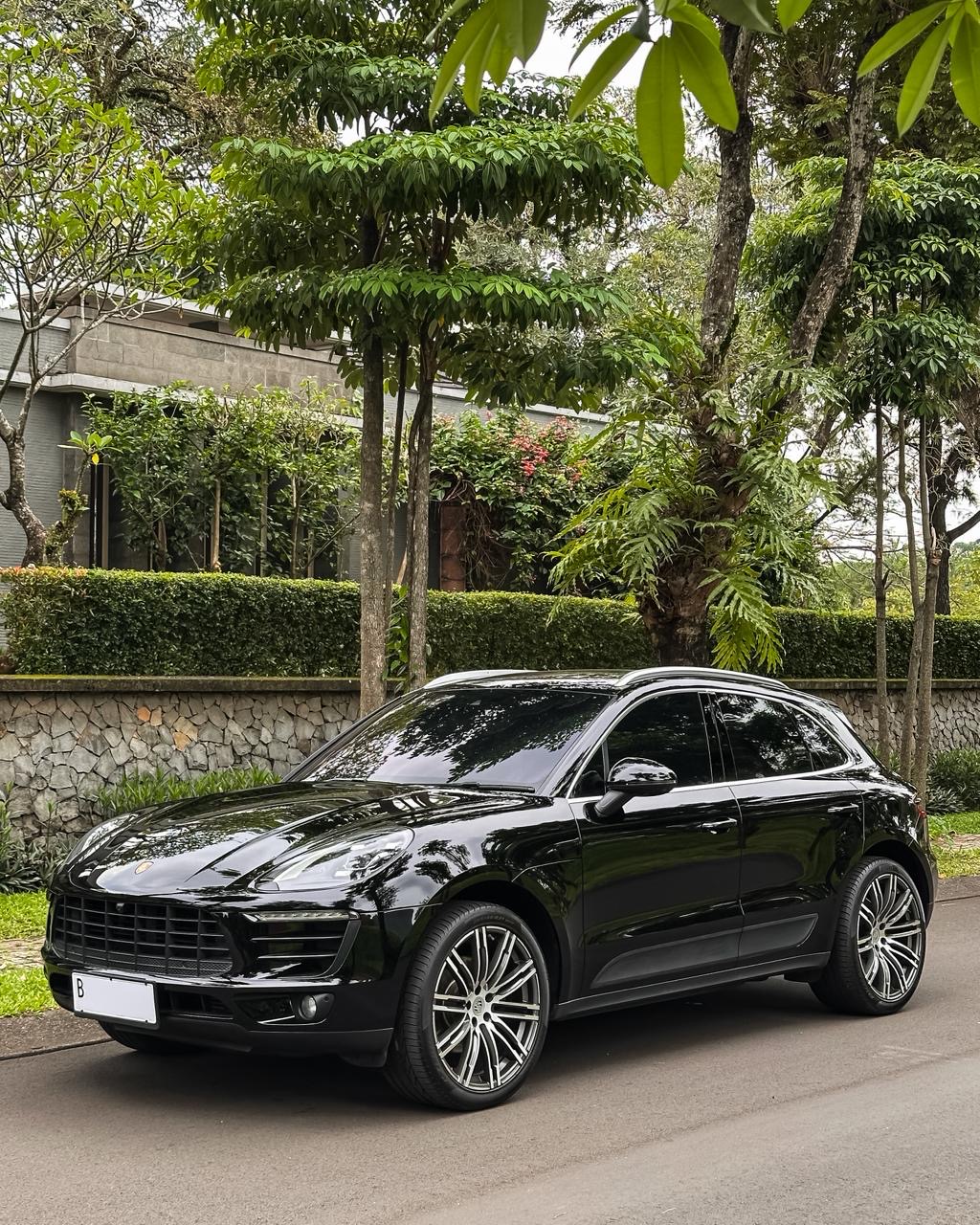 Porsche Macan 2.0L Turbo Facelift Full Option 2018