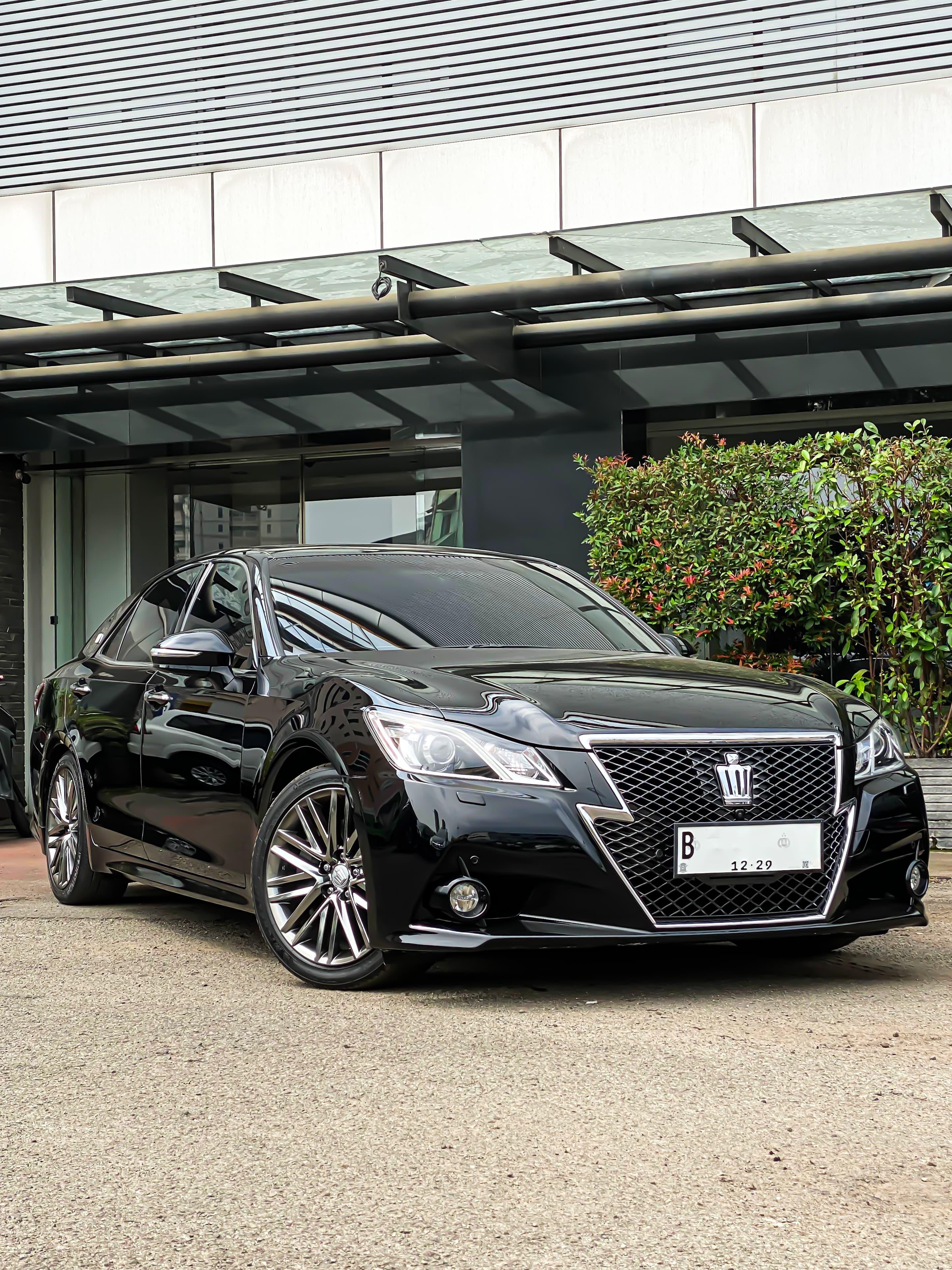Toyota Crown Royal 3.5 Athlete G 2013