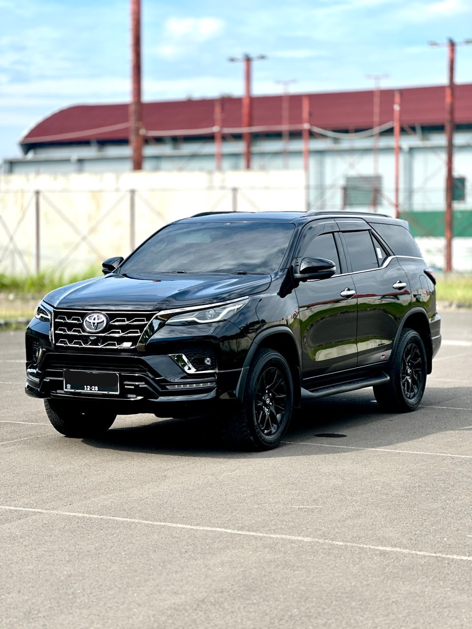 Toyota Fortuner GR 2.8 AT 2023
