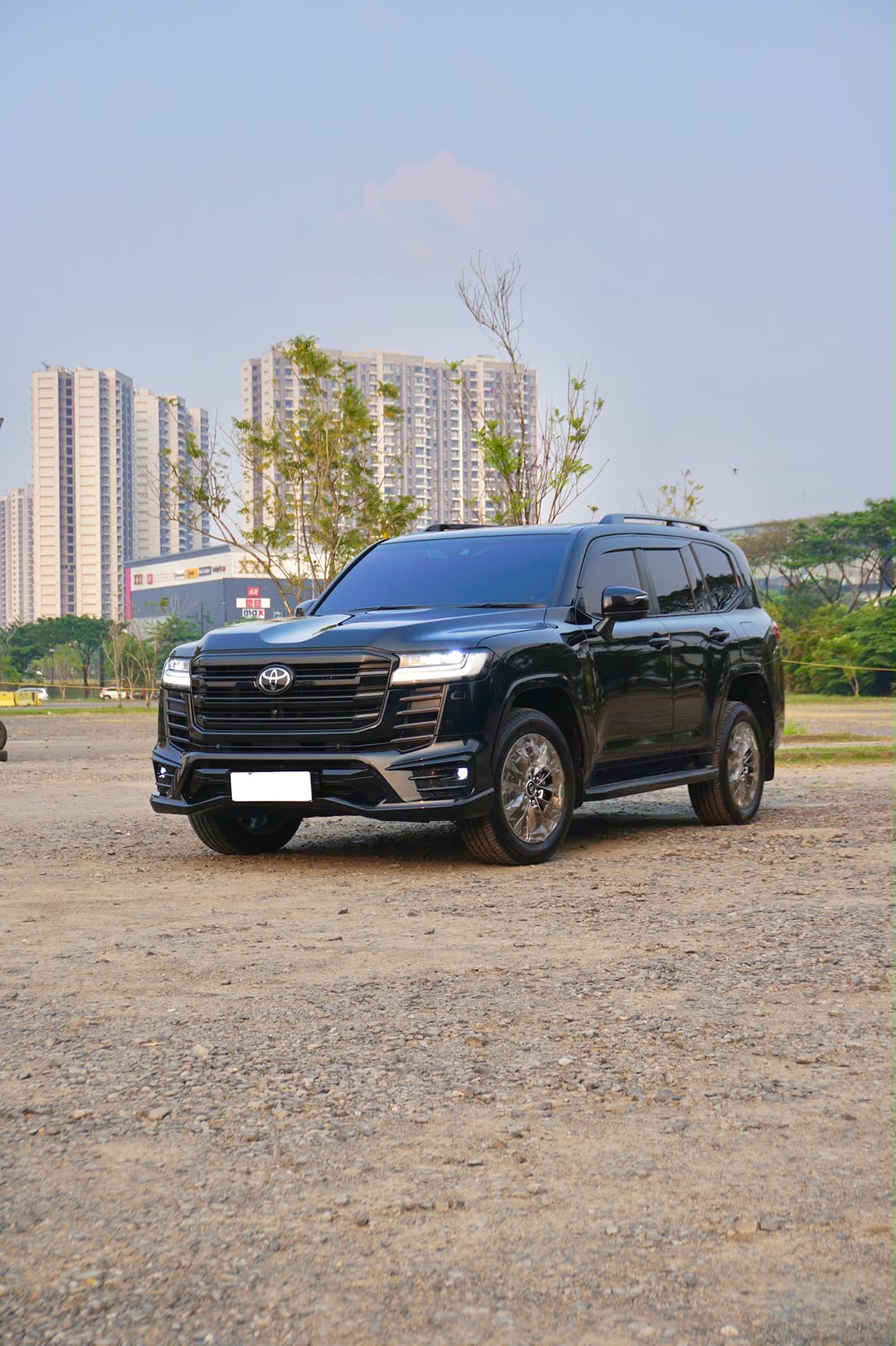 Toyota Land Cruiser 300 VX-R 4x4 2024